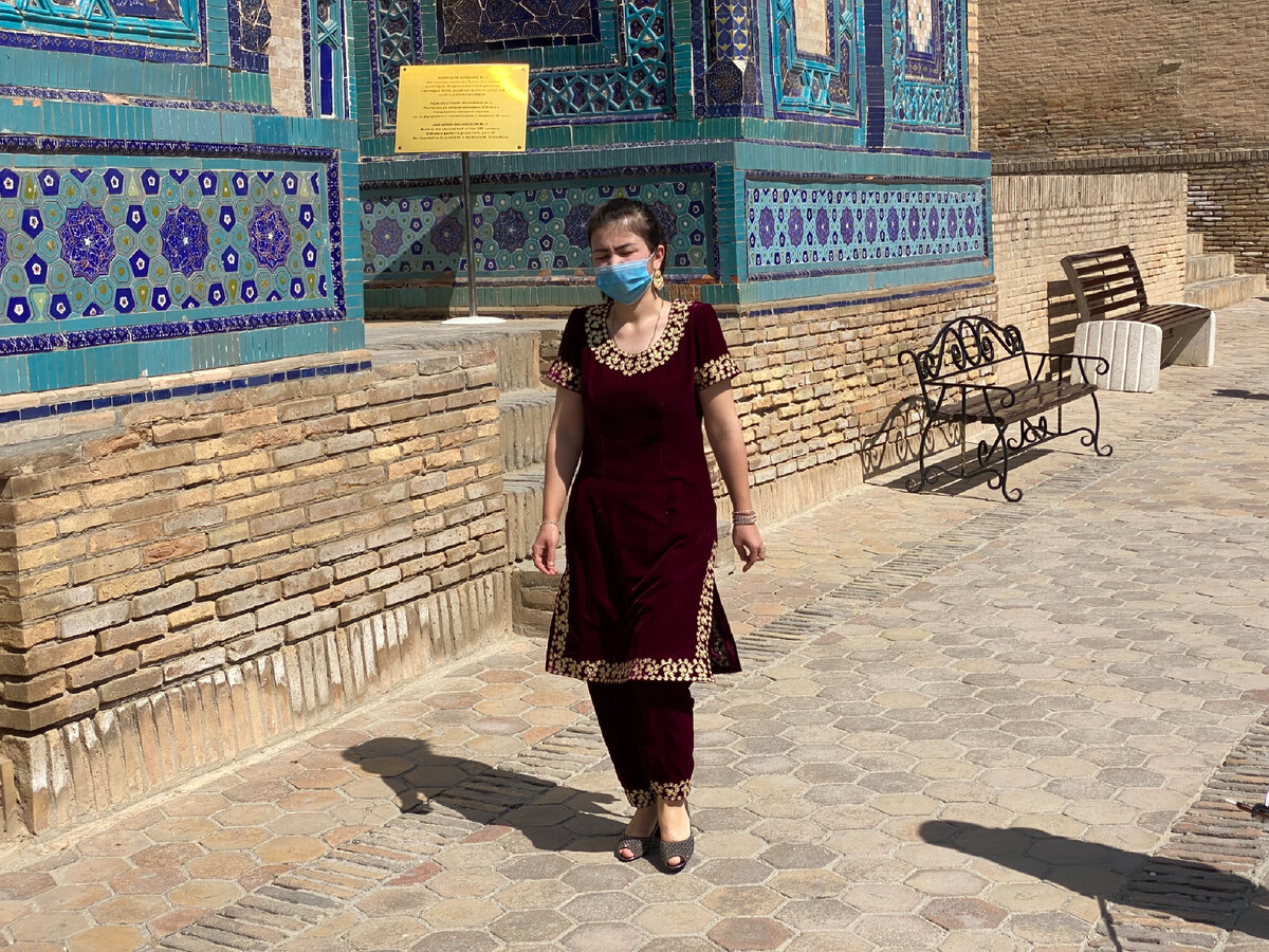 Пизды узбекских девушек с крупным планом (52 фото)