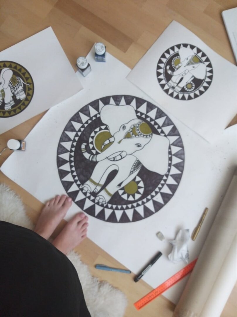 Разработка эскиза для витражной столешницы