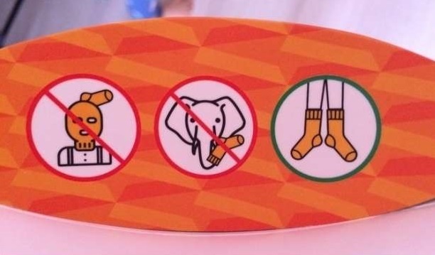 Пример инструкции к носкам.