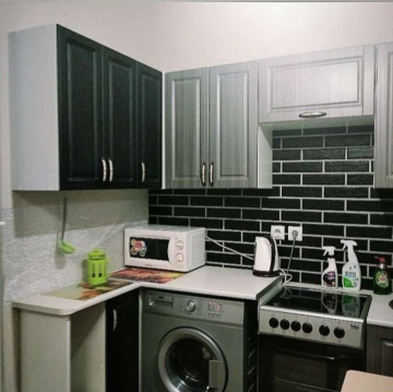 Серые ящики-первая часть кухни, черные - вторая