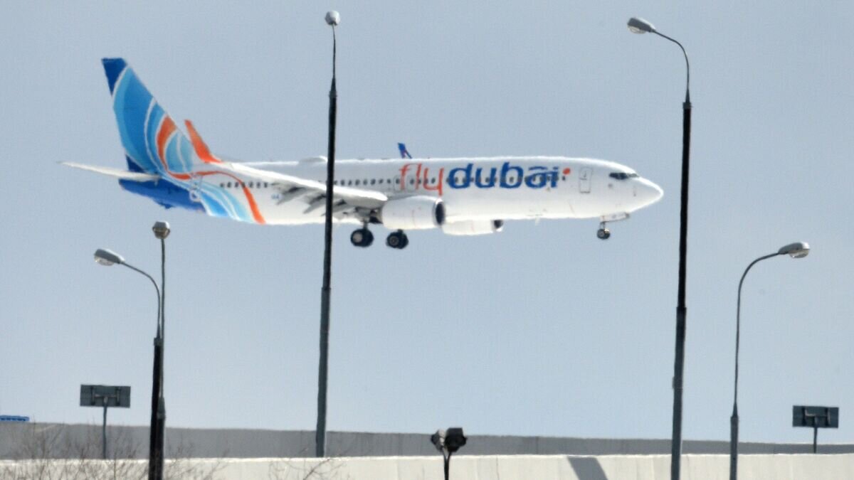    Самолет Boeing 737-800 авиакомпании FlyDubai© РИА Новости / Максим Блинов