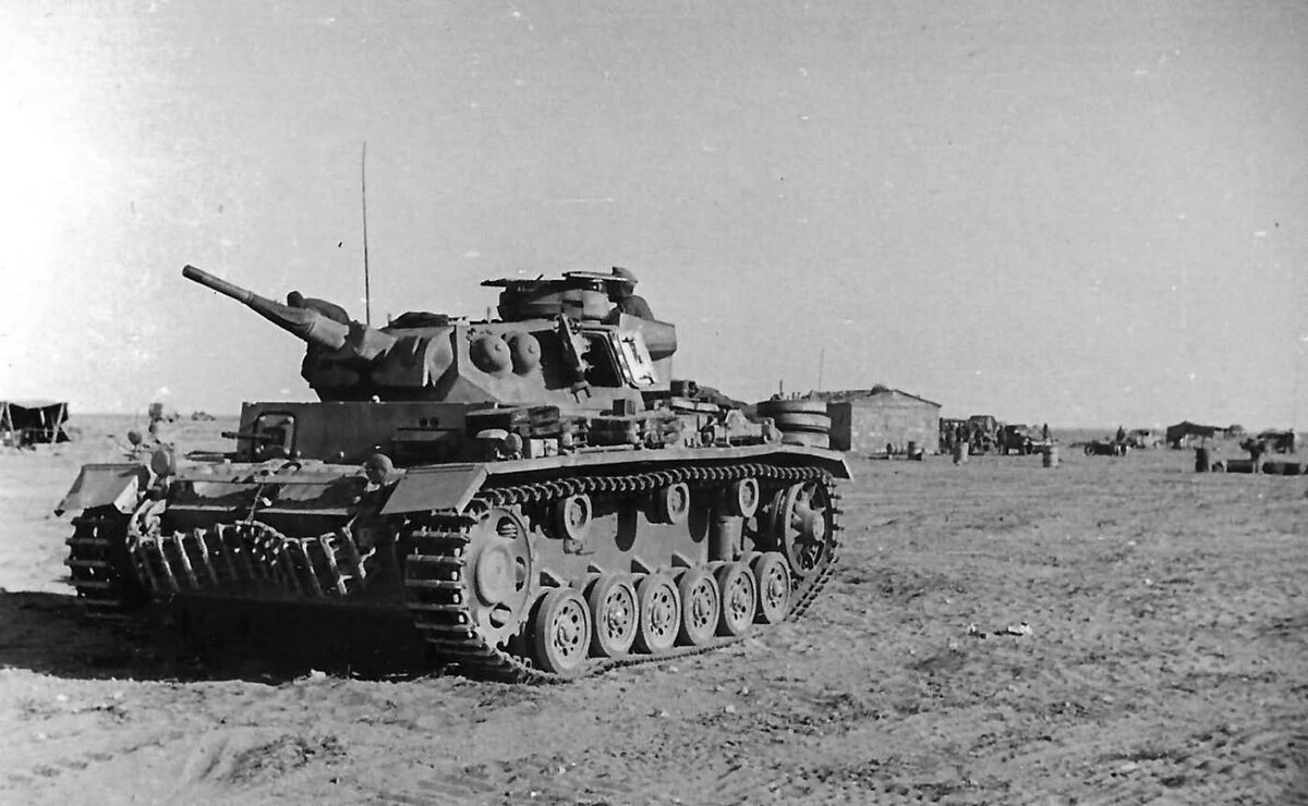 Немецкий средний танк Pz. III. Источник фото: https://mavink.com/explore/Dak-Panzer-III