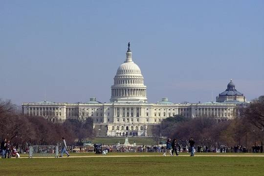    Решение Конгресса увеличить бюджет помощи Украине назвали тотальной войной против США