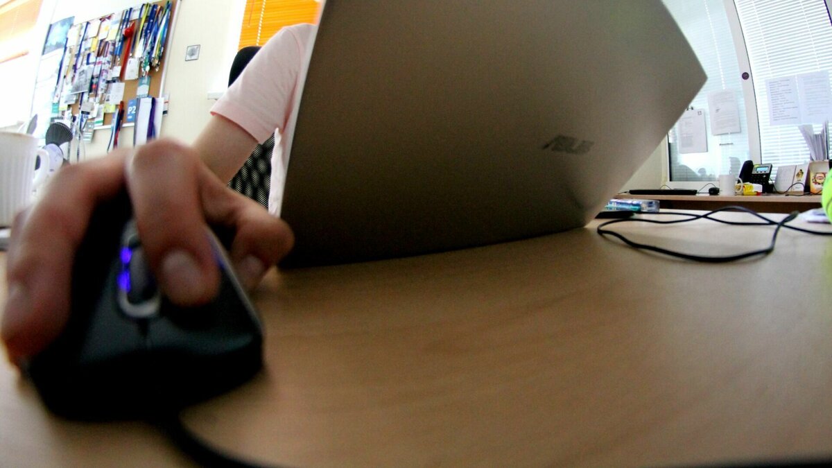     Крупный сайт по поиску работы в Нижегородской области HeadHunter заблокировал утром 22 декабря пользователей по имени Сергей. Информацию NewsNN подтвердили в компании.