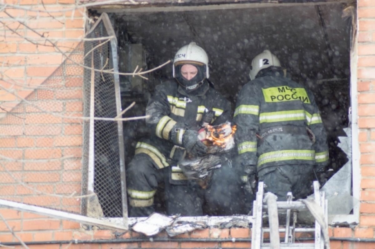    Пожар вспыхнул в недостроенном офис-центре в Казани