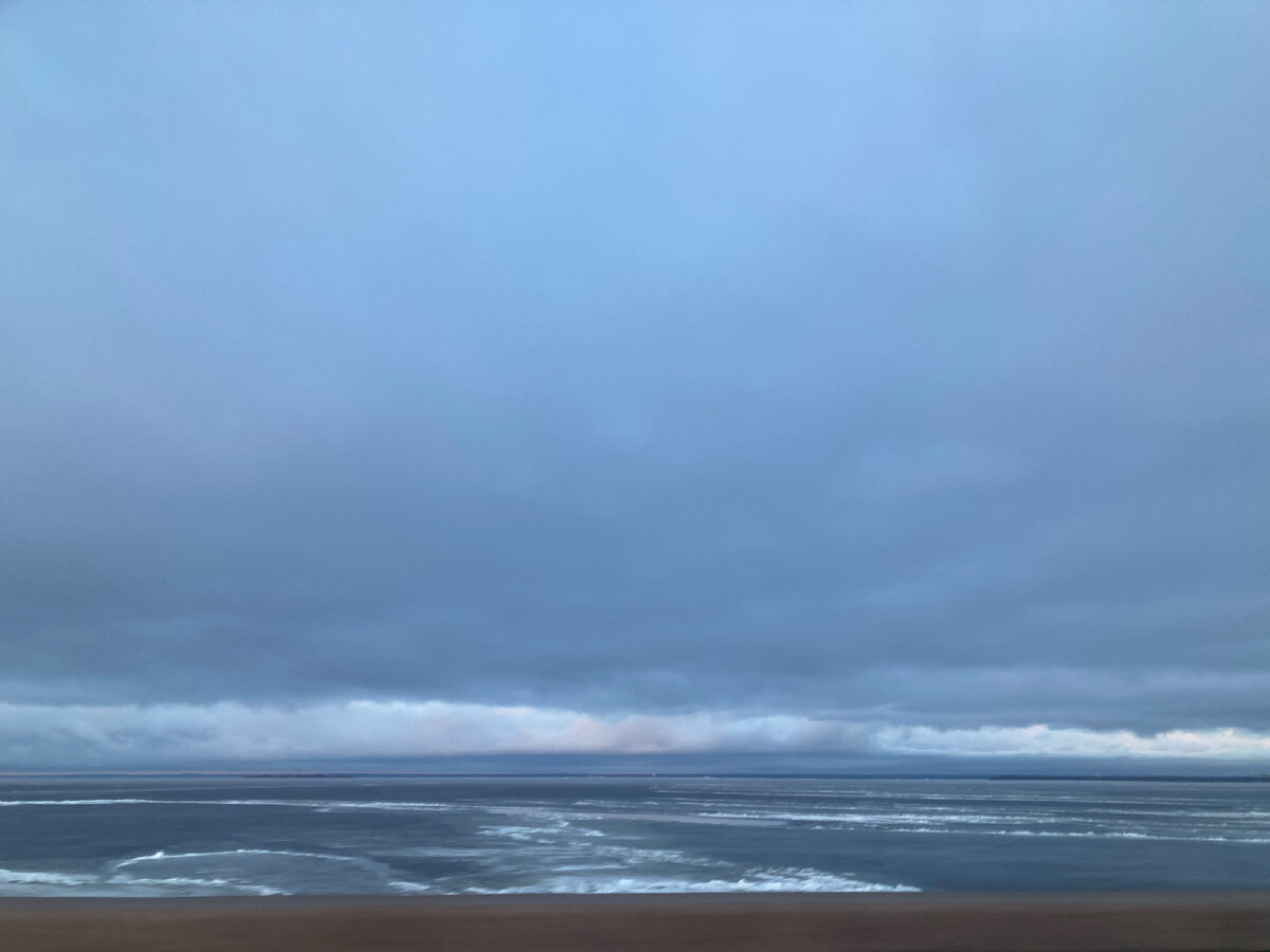 Замерзающий залив