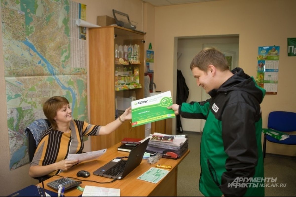    В Волгограде водитель-курьер может заработать до 95 тысяч рублей