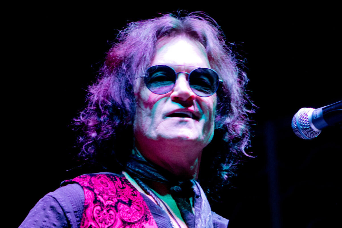 Glenn hughes. Гленн Хьюз. Гленн Хьюз в дип перпл. Glenn Hughes фото. Гленн Хьюз молодой.