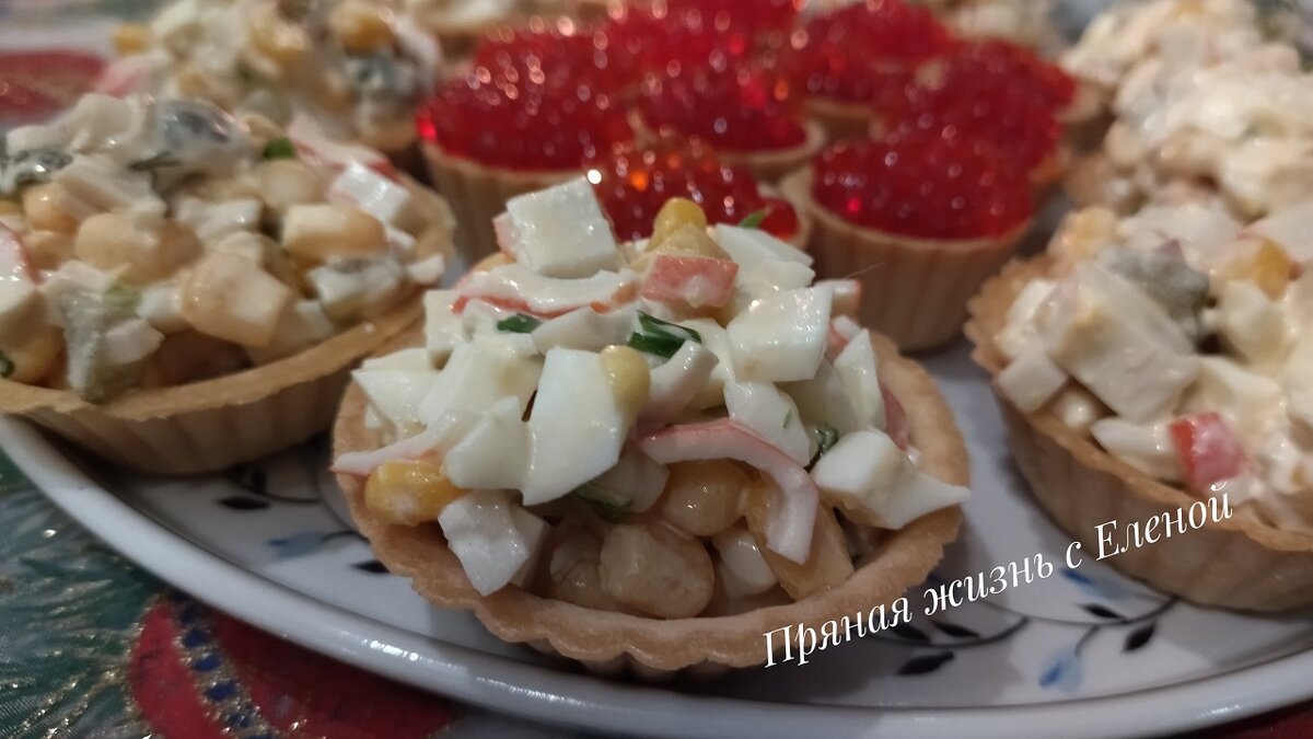 Салат из крабовых палочек. Фото автора