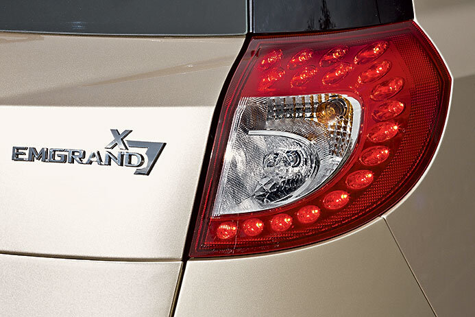     «Хуже машины у меня не было»: что говорят владельцы Geely Emgrand X7 и Emgrand 7