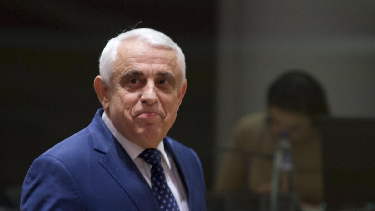    Министр сельского хозяйства Румынии Петрэ Дэа© AP Photo / Virginia Mayo