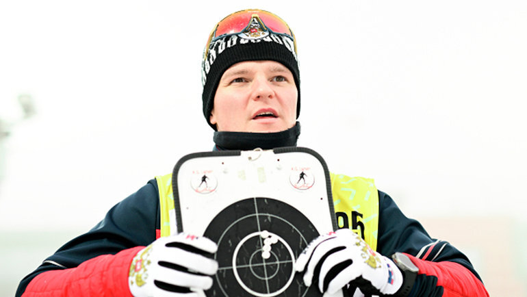    Артем Истомин.