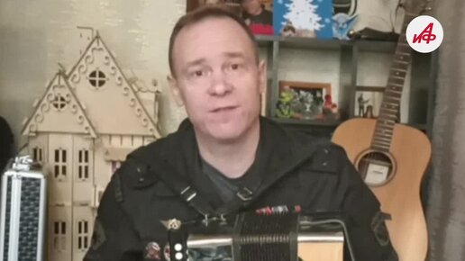 Слушать песню про 333