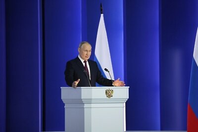    Президент РФ Владимир Путин выступает с ежегодным посланием Федеральному собранию ©Сергей Савостьянов РИА Новости