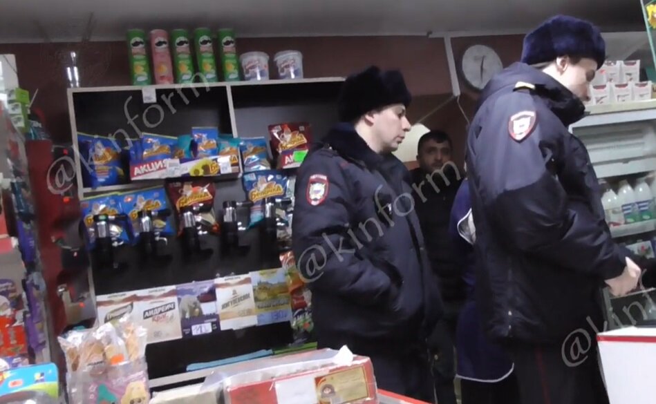    В Сургуте совершено разбойное нападение на магазин