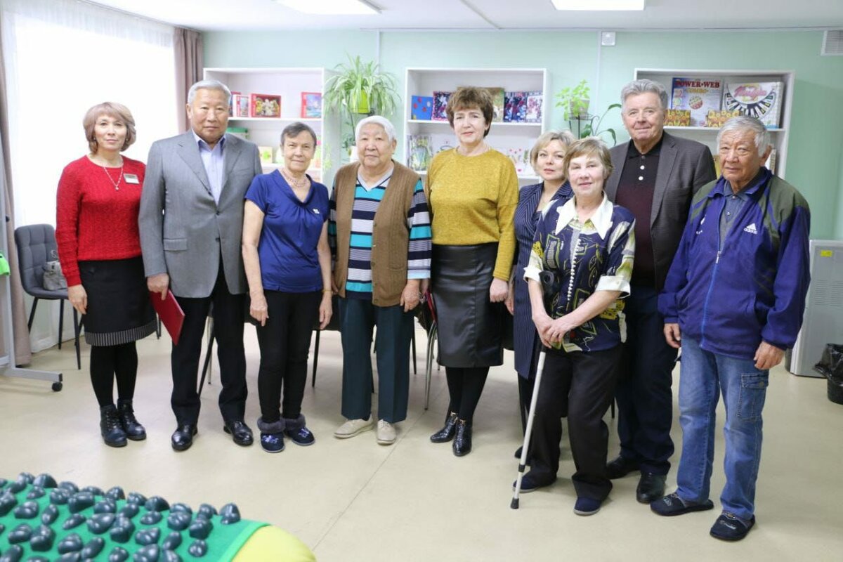 Руководство Центра "Доверие" и участники нашей группы встречают дорогих гостей