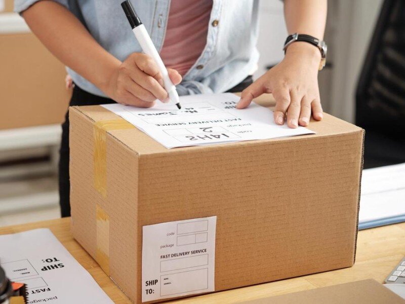    Российские ритейлеры просят снизить беспошлинный порог