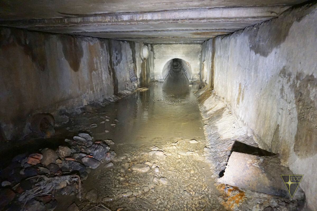 Подземная река Кипятка. Но от неё кипятком… ну вы поняли.