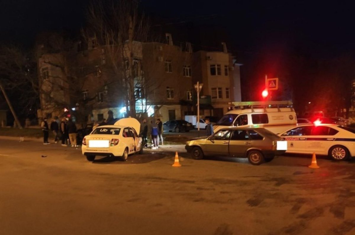    Два человека пострадали в аварии из-за начинающего шофёра в Ставрополе