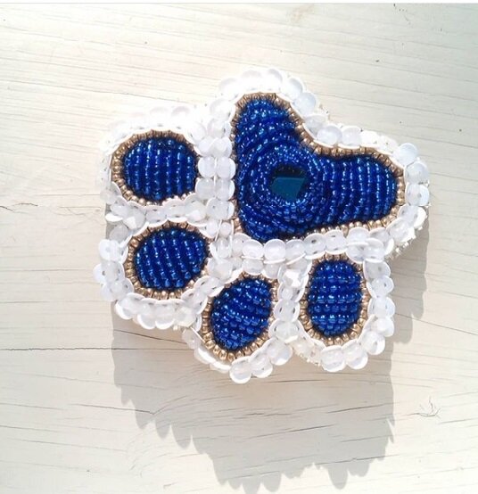 Брошь лапка, моя работа