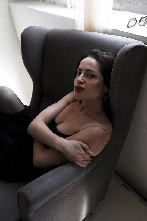 Позитивные эффекты тестостерона на настроение связаны с его влиянием на увеличение выработки в-эндорфинов в головном мозге.