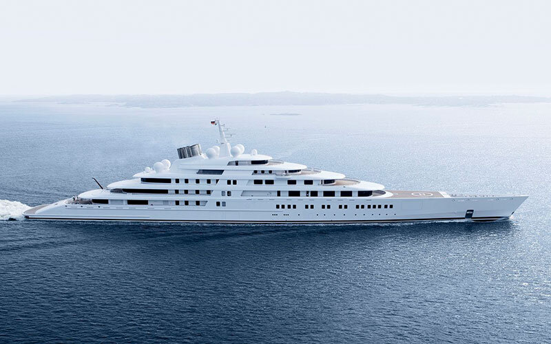                                  Одна из дорогих и самая длинная яхта в мире – "Azzam"