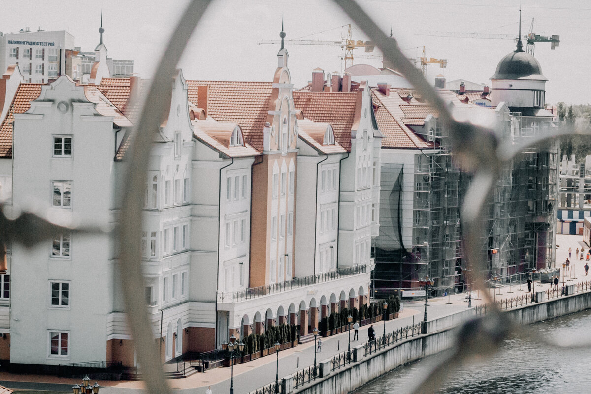 Рыбная деревня в Калининграде. Вид с маяка.