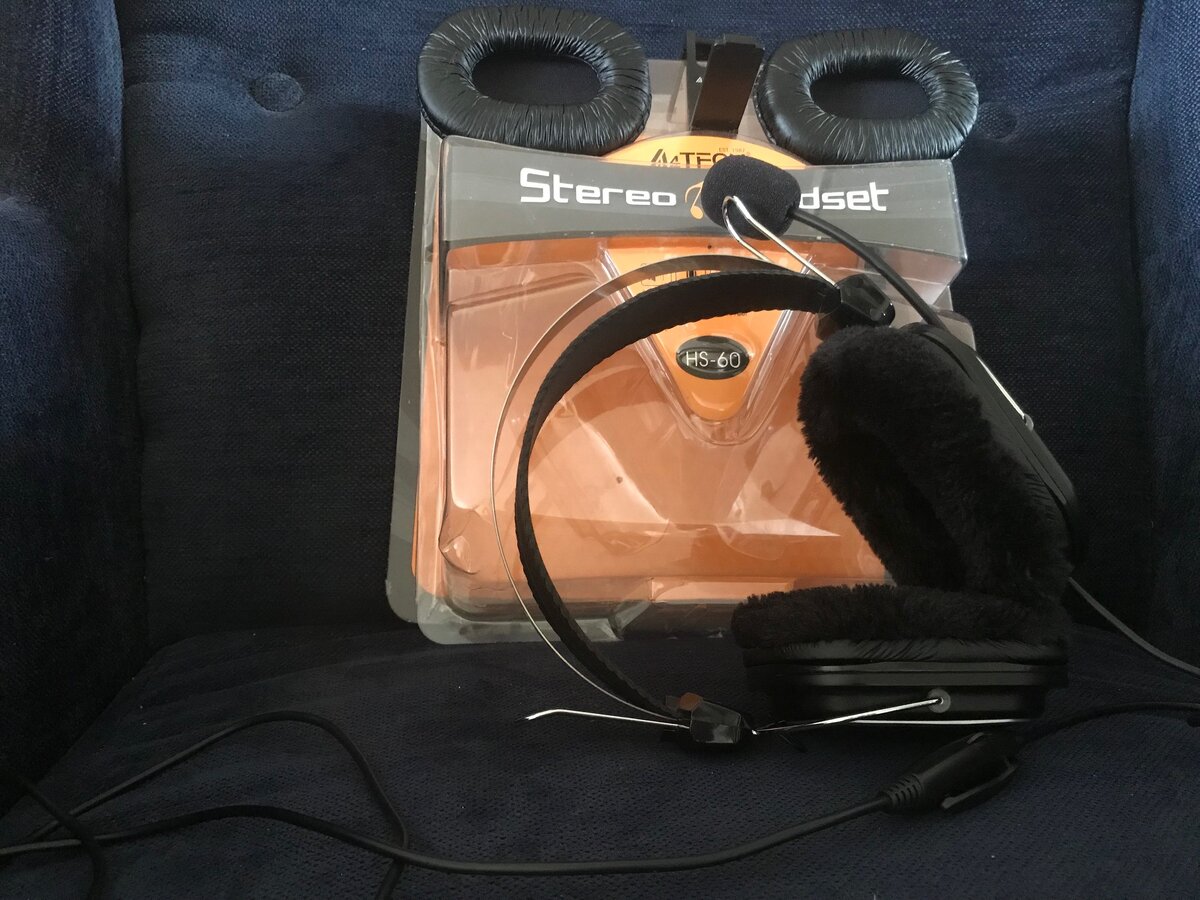 Полный комплект наушники "со-смехом"