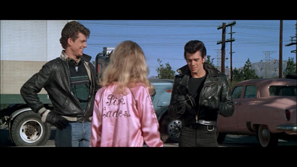 Бриолин или помада