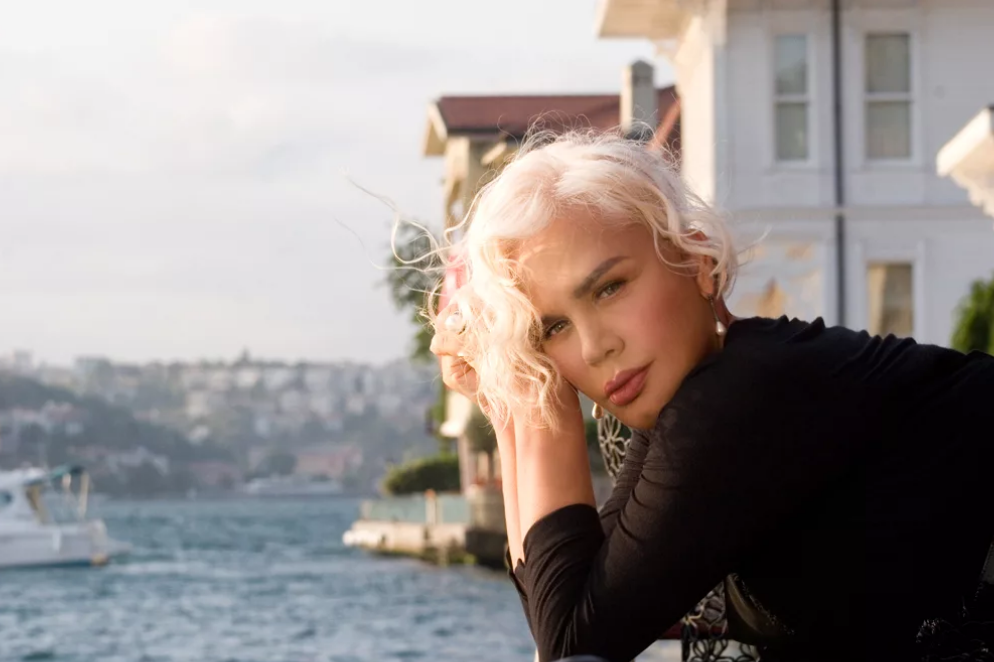 Королева турецкой поп музыки | Фея турецкого: онлайн-школа турецкого ...