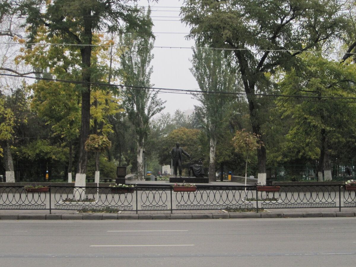 на Большой Садовой