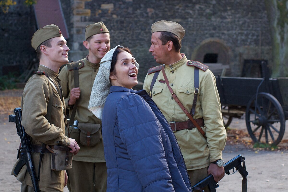 Кадры из фильма "Единичка" Буква:М