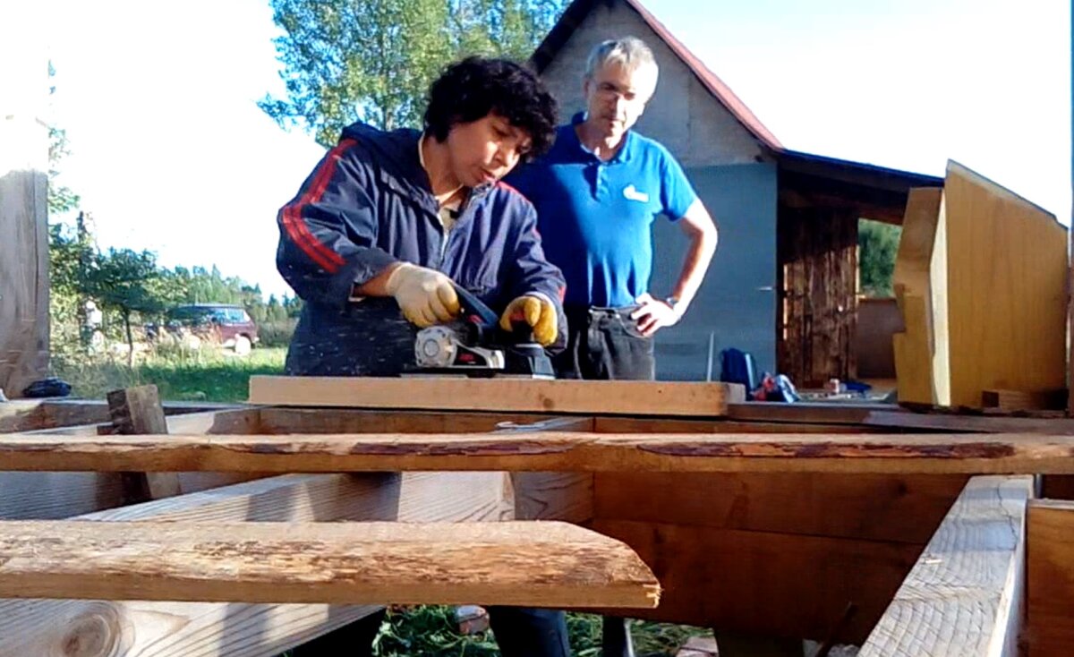 Ступени должны быть ровными и гладкими.