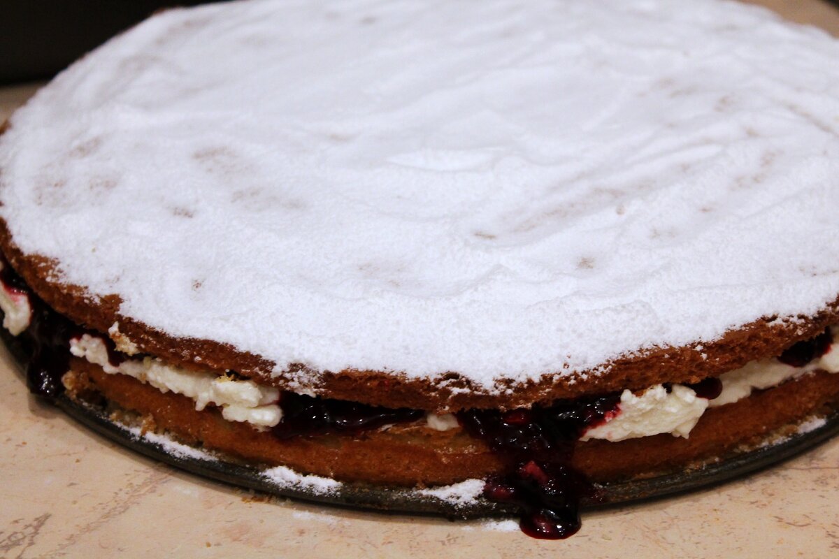 Рецепт вкуснейшего торта “Мари” из двух коржей.