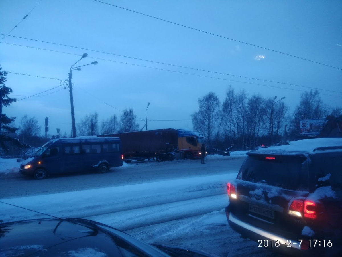 Петербург. Поклонная гора и Поклонногорская улица. Фото автора