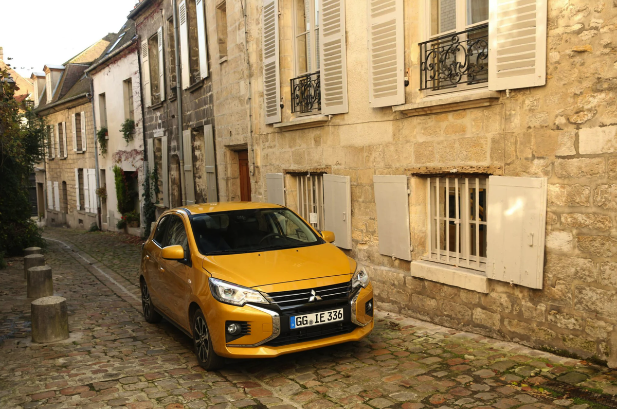 Mitsubishi Space Star - AXSO.ru