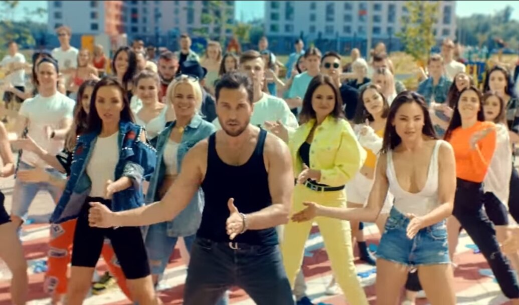 Артур Пирожков - Перетанцуй меня (2020)