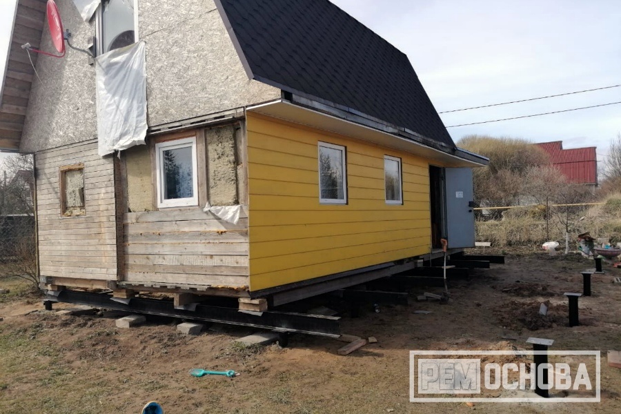 Подъем дома 4х8м на свайно-винтовой-фундамент