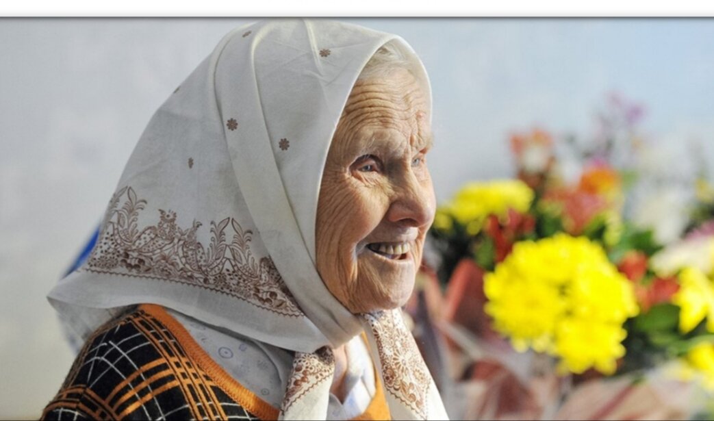 До 109 лет Александра Акулова сохраняла физическую активность и здравомыслие. Скриншот со страницы в Интернете  Областной газеты в Свердловской области.