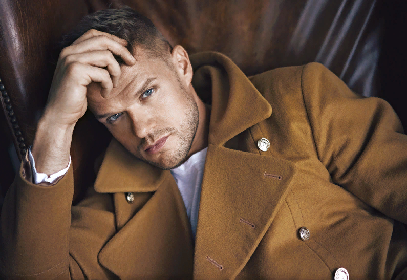 самый лучший русский актер. даниил страхов 2023. александр петров. артист данила козловский. даниил страхов 2020.