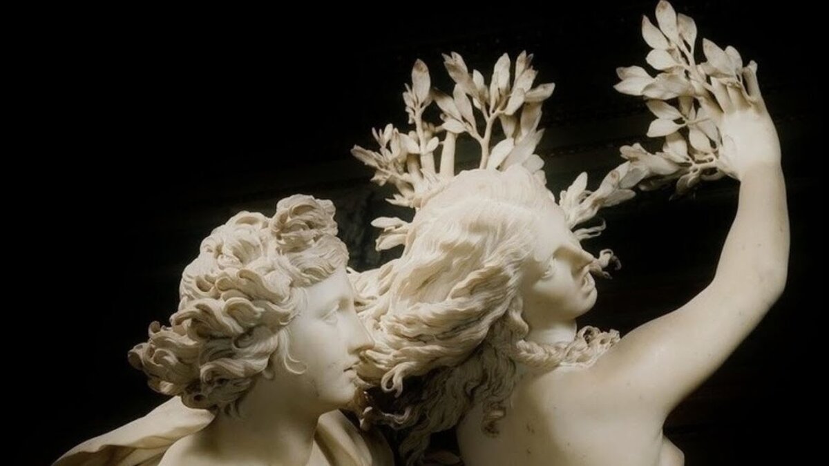 Аполлон и Дафна. Фрагмент.  Скульптор: Лоренцо Бернини. Цветы на конечностях Дафны - работа начинающего скульптора Джулиано Финелли