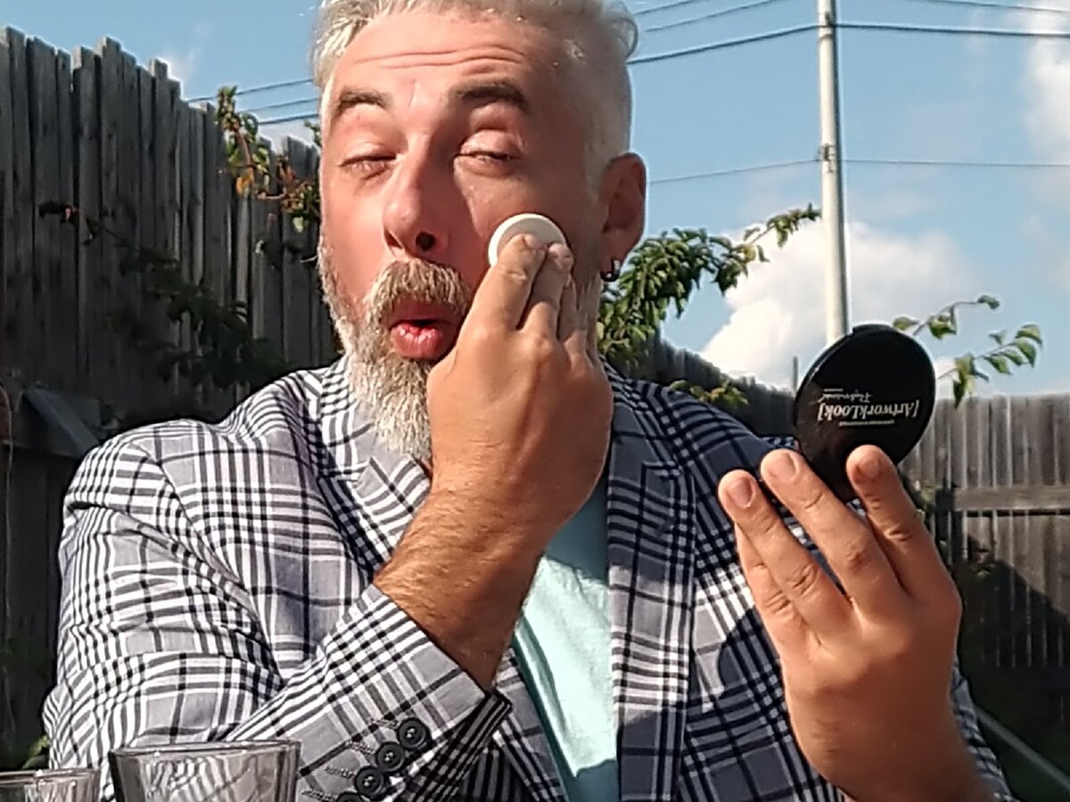 Все фотографии взяты из личного архива режиссера