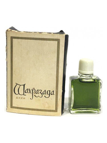 Шахразада — это аромат для женщин, он принадлежит к группе восточные. Шахразада создан в 1960-тые годы. Верхние ноты: Иланг-иланг, Ваниль, Роза, Жасмин и Апельсин; средние ноты: Гвоздика (пряность), Гвоздика (цветок), Ирис и Молоко; базовые ноты: Сандал, Мускус и Амбра. Материал взят из свободного источника.