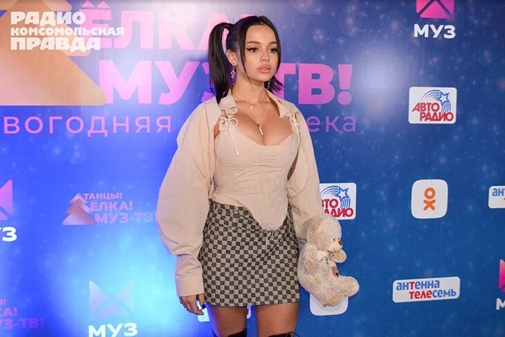 Валя Карнавал на "Муз-ТВ"