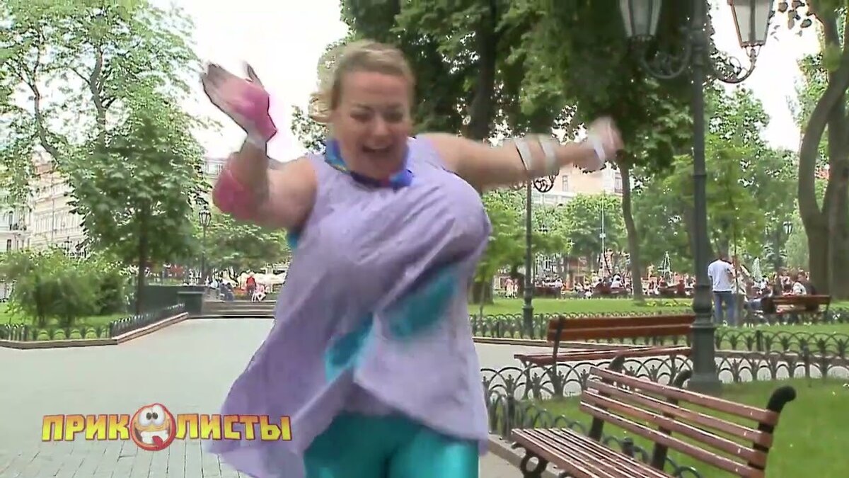 Смейся с нами, до слёз. Самый весёлый канал  без диалогового юмора. Приглашай друзей, пусть тоже повеселятся. Мы рады вас всех видеть.