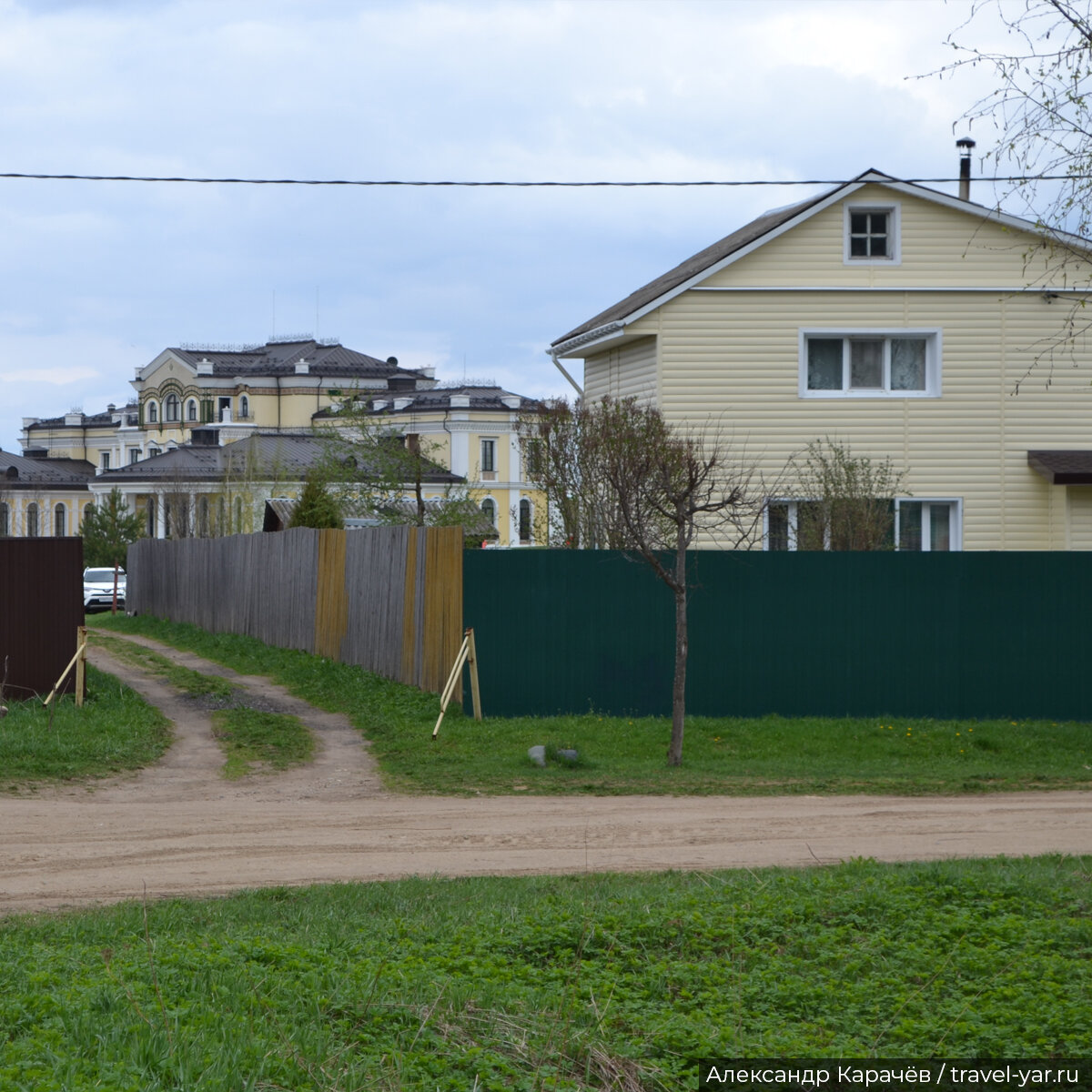 Замок миллиардера в селе. Черная заводь. | Путешествия из Ярославля | Дзен