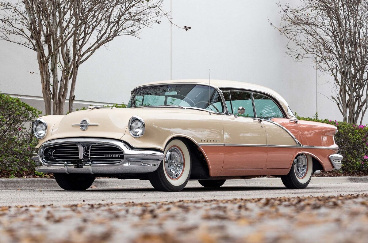 1956 Oldsmobile Super 88 - VIN 568C9921