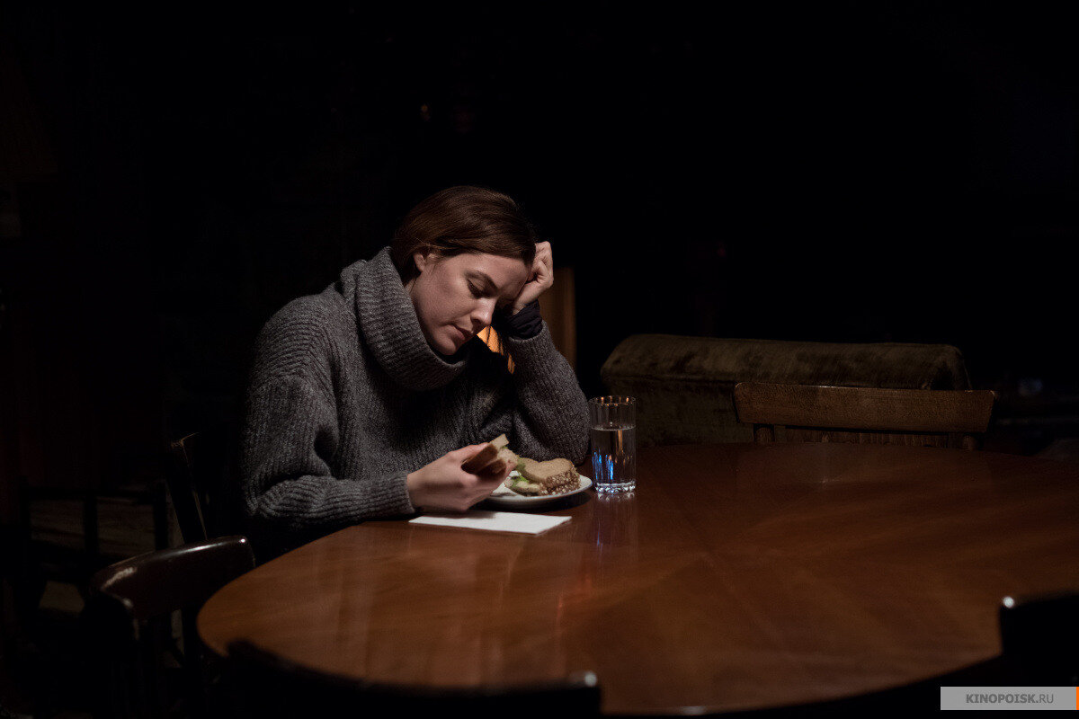 Райли Кио в роли Грейс (фото взято с сайта kinopoisk.ru)