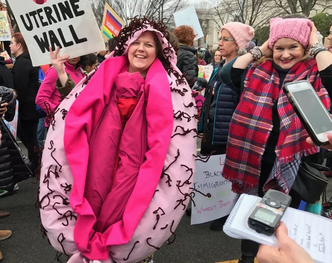 Еще несколько символов женского движения в Америке 