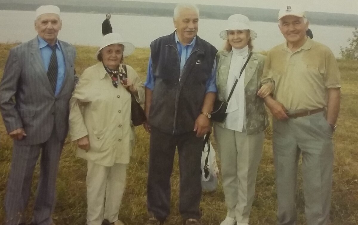 В Болгаре на берегу Волги. С новыми друзьями